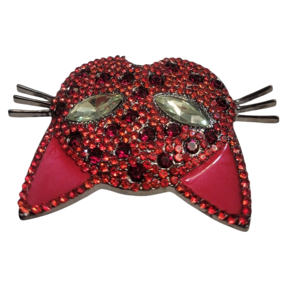Whimsical Cat Mask Brooch - Picture 3 of 6